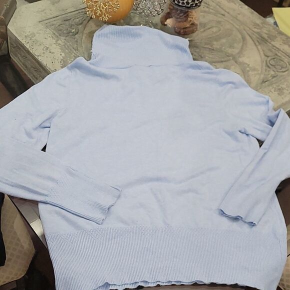 Laura BABY BLUE LARGE TURTLENECK SWEATER - Picture 3 of 5